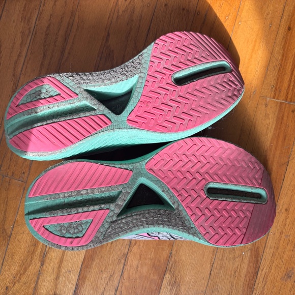 Saucony endorphin pro 3 women’s 8 - Picture 3 of 5